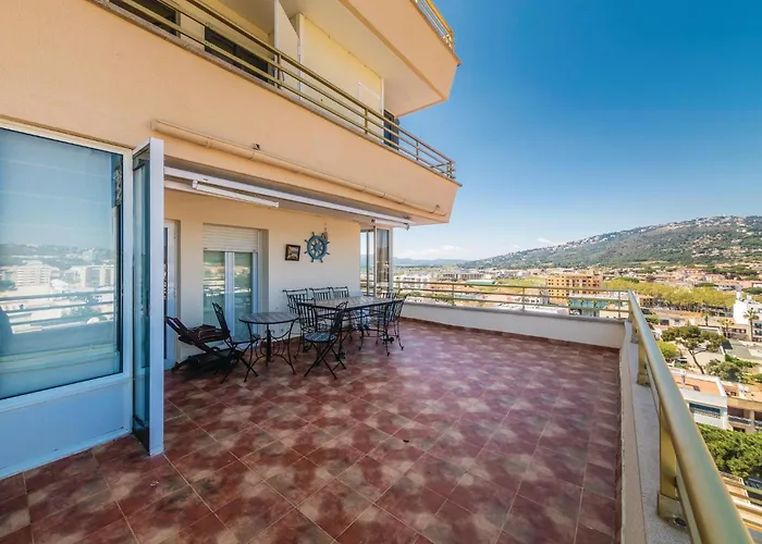 Amazing In Apartment